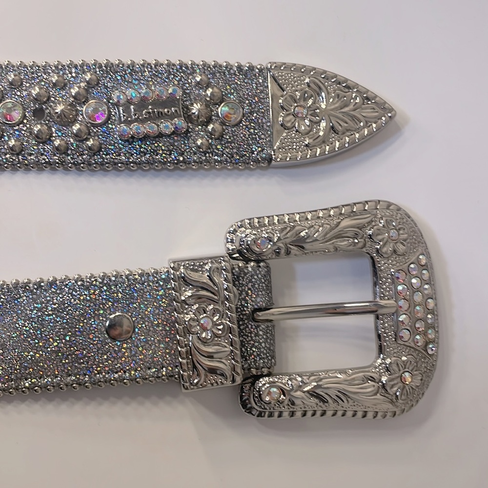 b.b. Simon belt🤍 - Picture 4 of 4